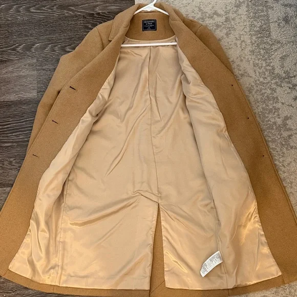 Abercrombie & Fitch Tan Trench Coat - Picture 5 of 8